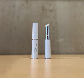ANEVENES WHITENING STICK(Serum In Stick Form) image number 1